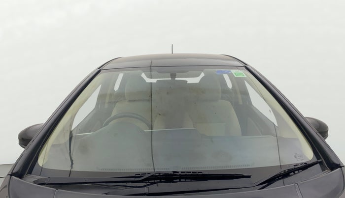 2016 Honda Jazz 1.2L I-VTEC V AT, Petrol, Automatic, 1,04,773 km, Front Windshield