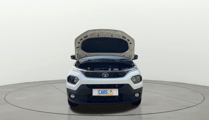 2023 Tata PUNCH CREATIVE  MT, Petrol, Manual, 10,274 km, Open Bonet