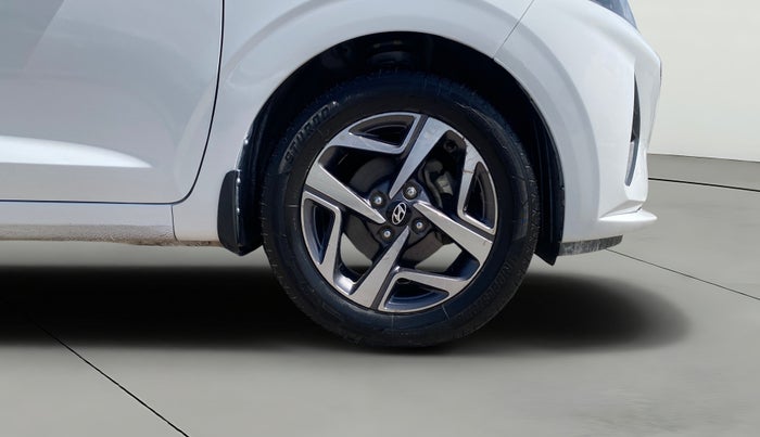 2022 Hyundai AURA SX 1.2, Petrol, Manual, 51,185 km, Right Front Wheel