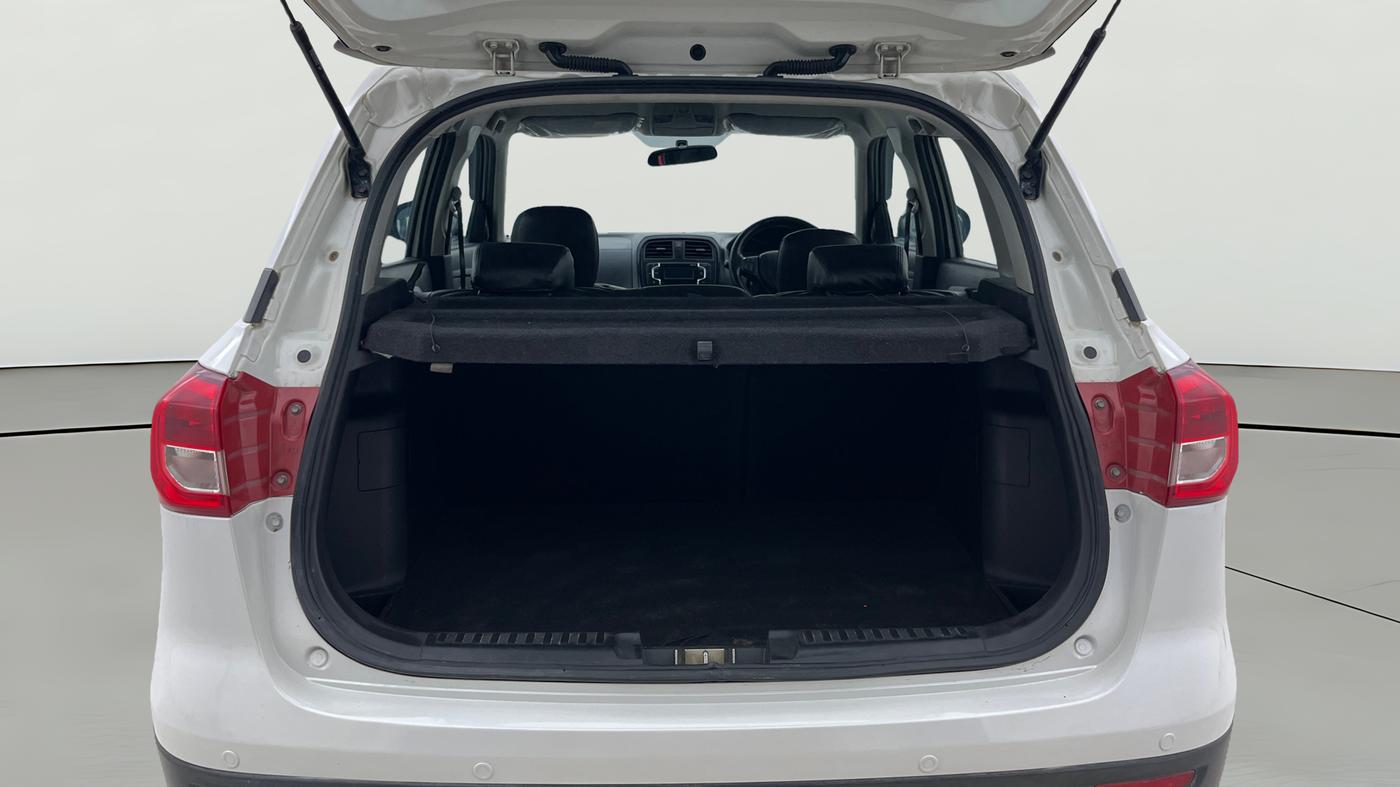 2019 Maruti Vitara Brezza ZDI AMT, Diesel, Automatic, 74,565 km, Boot Open Zoomed View