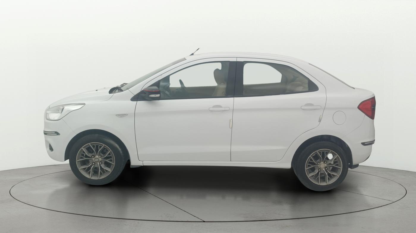 2015 Ford Figo Aspire TREND 1.2 PETROL, Petrol, Manual, 1,08,678 km, Left Side