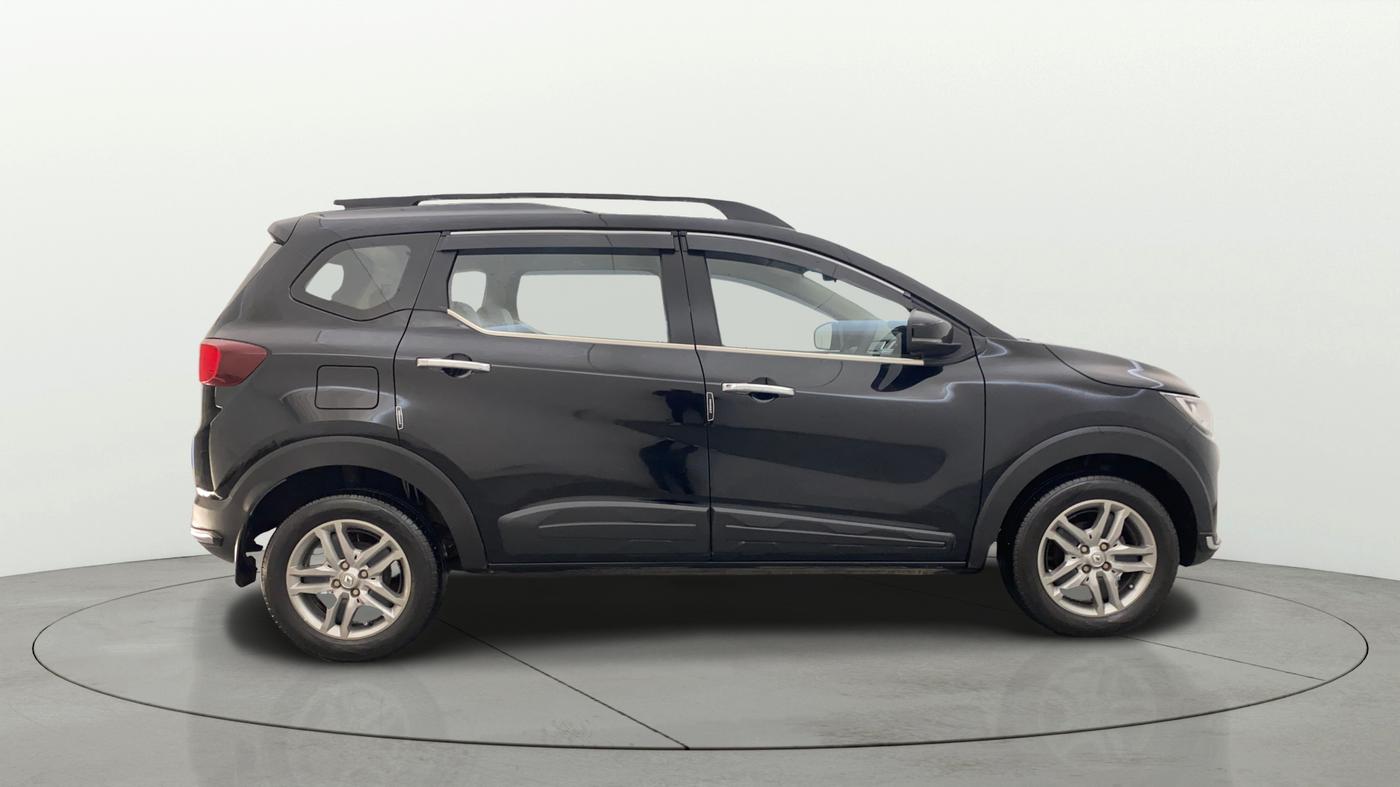 2024 Renault TRIBER RXZ, Petrol, Manual, 16,560 km, Right Side View