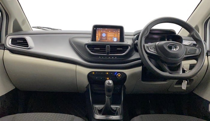 2024 Tata ALTROZ XM PLUS SUNROOF CNG, CNG, Manual, 16,493 km, Dashboard