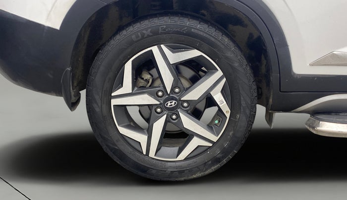 2021 Hyundai ALCAZAR PRESTIGE 2.0 MT 7STR, Petrol, Manual, 29,136 km, Right Rear Wheel