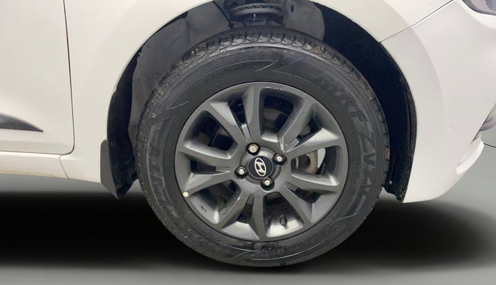 2020 Hyundai Elite i20 SPORTZ PLUS 1.2, Petrol, Manual, 13,751 km, Right Front Wheel