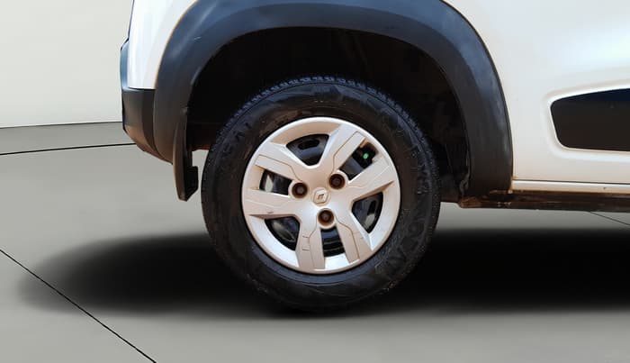 2016 Renault Kwid RXL, Petrol, Manual, 65,081 km, Right Rear Wheel