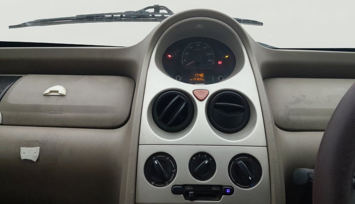 2014 Tata Nano TWIST XT, Petrol, Manual, 1,31,835 km, Air Conditioner