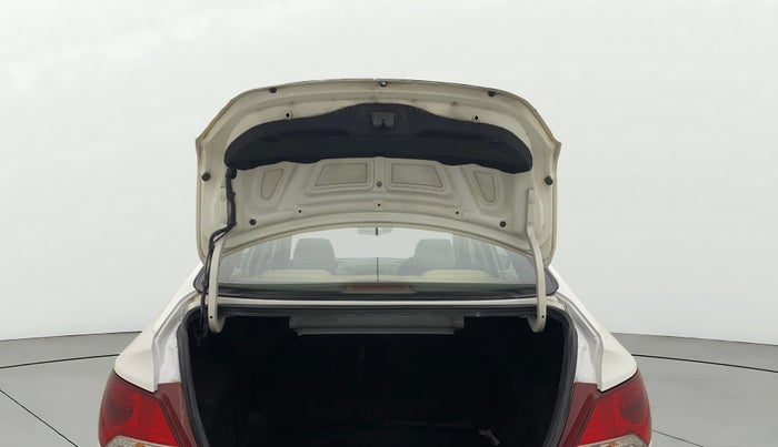 2014 Hyundai Verna FLUIDIC 1.4 CRDI CX, Diesel, Manual, 1,42,148 km, Boot Door Open