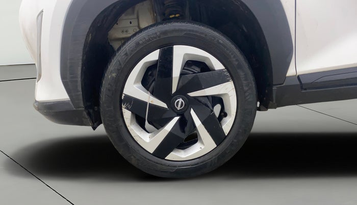 2021 Nissan MAGNITE XL, Petrol, Manual, 28,819 km, Left Front Wheel