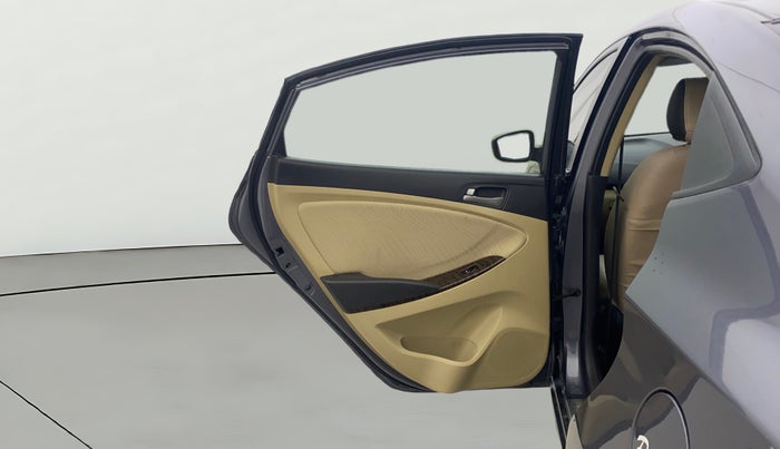 2016 Hyundai Verna 1.6 VTVT S, Petrol, Manual, 77,899 km, LHS Rear Door