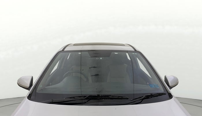 2017 Hyundai Verna 1.6 VTVT SX O, Petrol, Manual, 85,565 km, Front Windshield