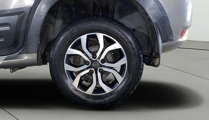 2016 Nissan Terrano XL (D), Diesel, Manual, 1,18,643 km, Left Rear Wheel