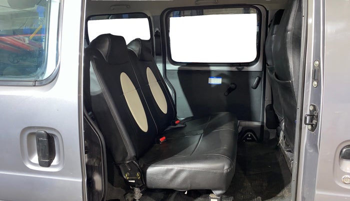 2023 Maruti Eeco 7 STR STD 1.2, Petrol, Manual, 1,621 km, Right Side Rear Door Cabin