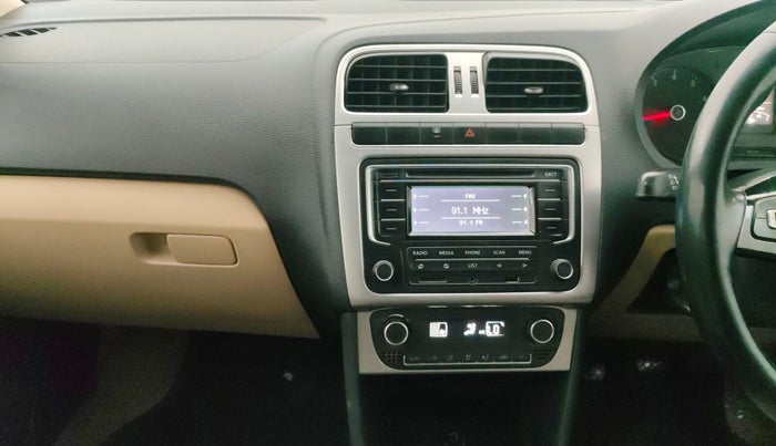 2014 Volkswagen Polo HIGHLINE1.2L, Petrol, Manual, 55,473 km, Air Conditioner