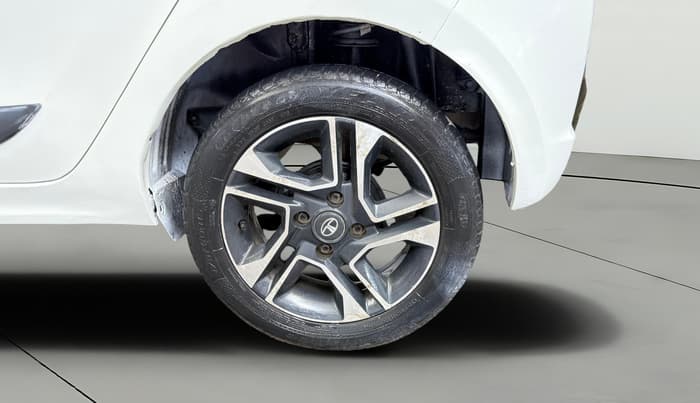 2018 Tata Tiago XZ PLUS PETROL, Petrol, Manual, 48,065 km, Left Rear Wheel