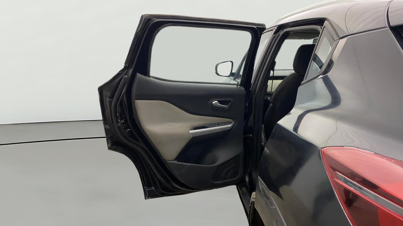 2023 Nissan MAGNITE XL, CNG, Manual, 50,903 km, LHS Rear Door