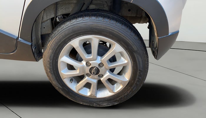 2017 Mahindra Kuv100 K8 5 STR, Petrol, Manual, 22,861 km, Left Rear Wheel