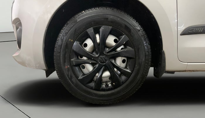 2020 Maruti Swift LXI, Petrol, Manual, 32,662 km, Left Front Wheel