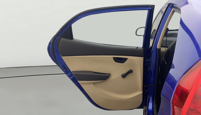 2015 Hyundai Eon ERA +, Petrol, Manual, 33,268 km, LHS Rear Door