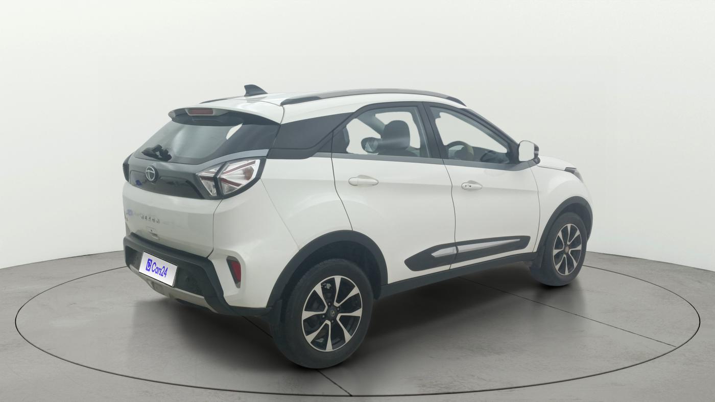 2020 Tata NEXON XZA PLUS SUNROOF DIESEL, Diesel, Automatic, 1,16,060 km, Right Back Diagonal