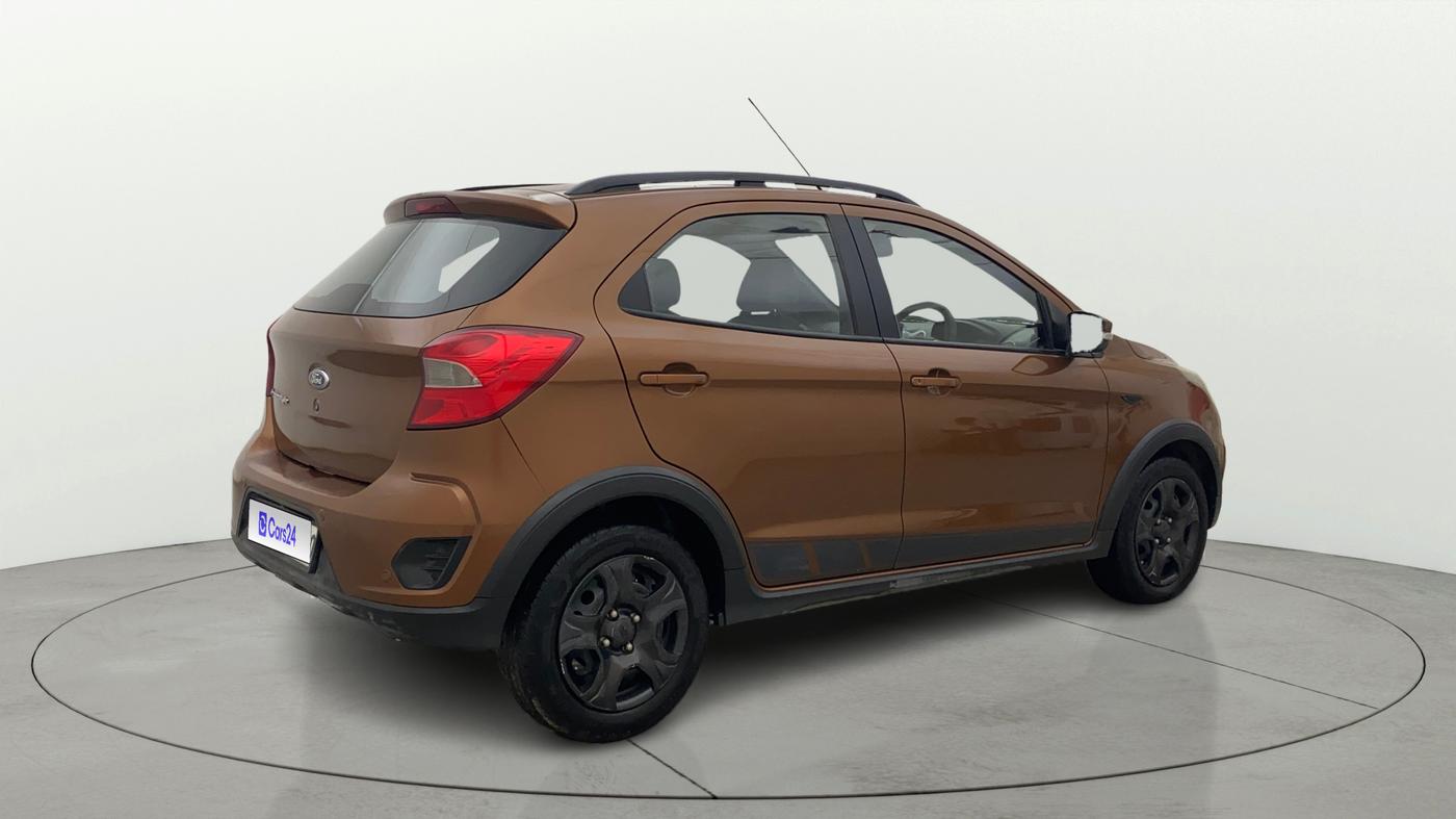 2018 Ford FREESTYLE TREND PLUS 1.2 PETROL, Petrol, Manual, 46,901 km, Right Back Diagonal