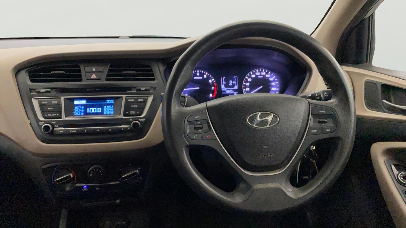 2017 Hyundai Elite i20 MAGNA 1.2, Petrol, Manual, 93,992 km, Steering Wheel Close Up