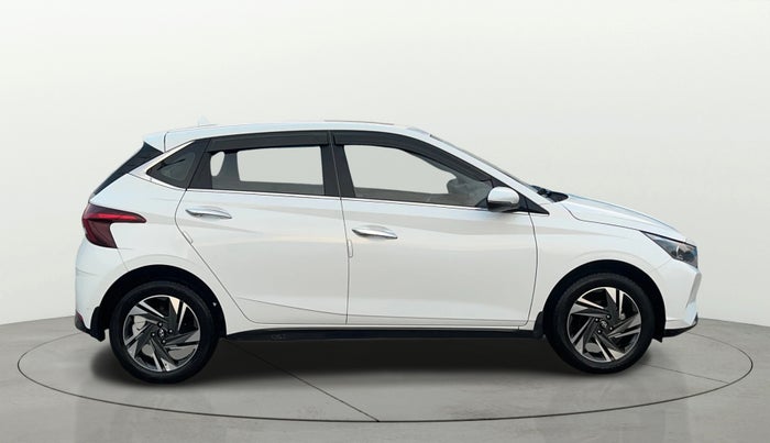 2023 Hyundai NEW I20 ASTA (O) 1.2 MT, Petrol, Manual, 19,450 km, Right Side View