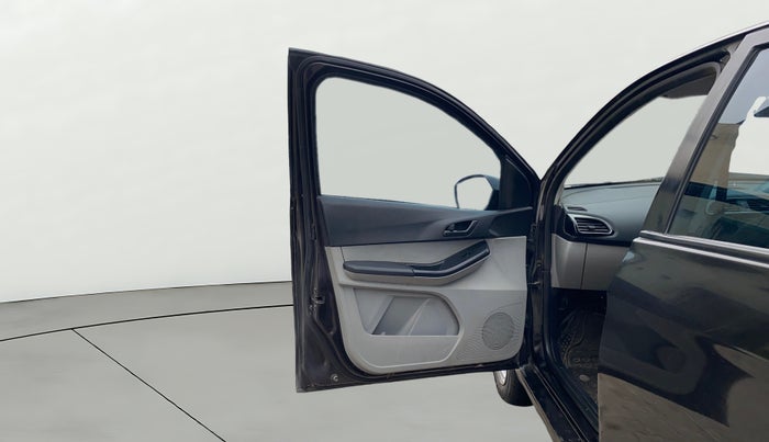 2023 Tata Tiago XT PETROL, Petrol, Manual, 45,481 km, LHS Front Door