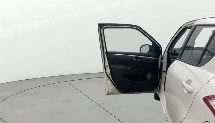 2012 Maruti Swift VDI, Diesel, Manual, 1,05,315 km, LHS Front Door