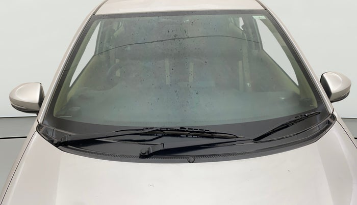 2015 Honda Amaze 1.2L I-VTEC S, Petrol, Manual, 1,07,704 km, Front Windshield