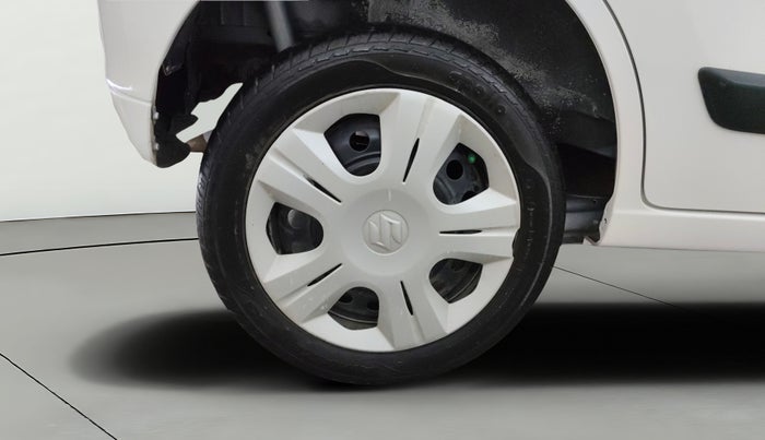 2014 Maruti Wagon R 1.0 VXI, Petrol, Manual, 34,072 km, Right Rear Wheel