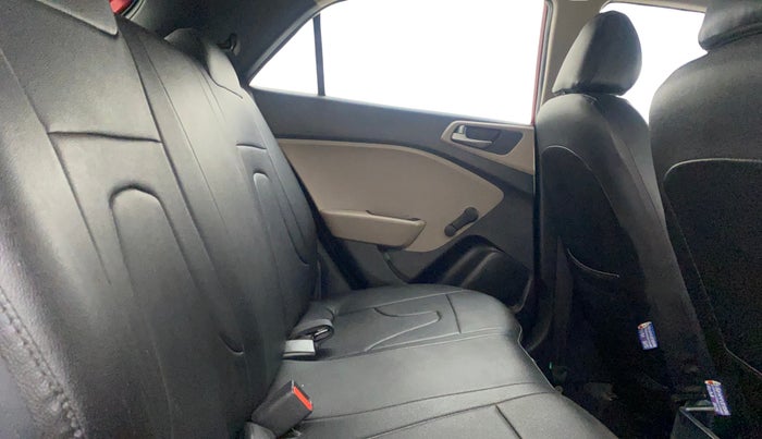 2018 Hyundai Elite i20 ERA 1.2, Petrol, Manual, 43,038 km, Right Side Rear Door Cabin