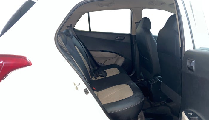 2014 Hyundai Grand i10 MAGNA 1.2 KAPPA VTVT, Petrol, Manual, 87,940 km, Right Side Rear Door Cabin