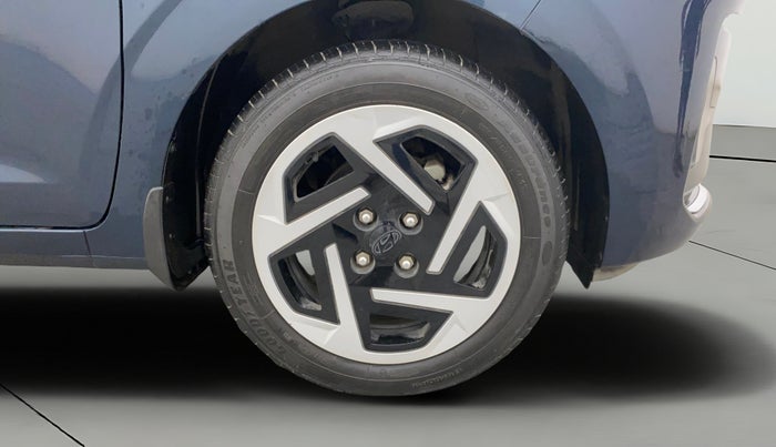 2024 Hyundai GRAND I10 NIOS Sportz 1.2 HY-CNG Duo, CNG, Manual, 16,592 km, Right Front Wheel