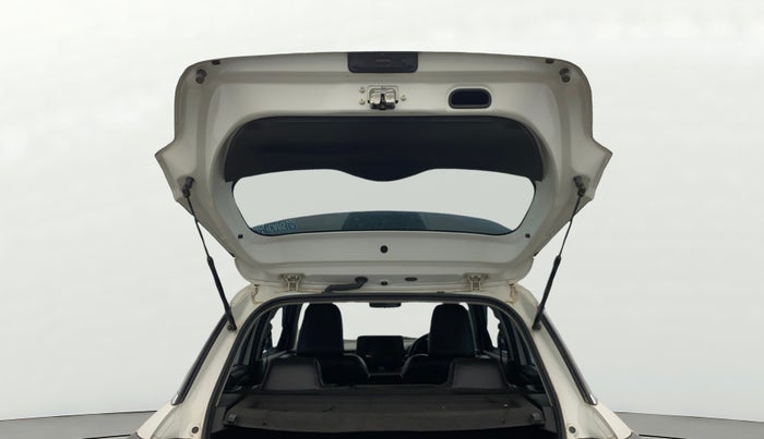 2024 Maruti Swift VXi (O), Petrol, Manual, 32,231 km, Boot Door Open
