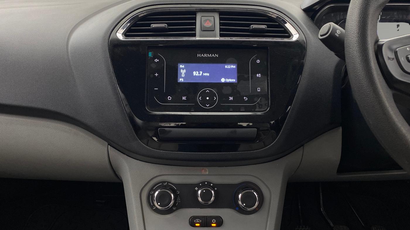 2021 Tata Tiago XT PETROL, Petrol, Manual, 36,783 km, Air Conditioner