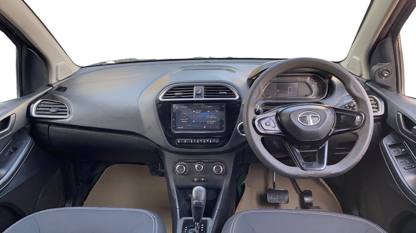 2022 Tata TIAGO NRG XZ AMT, Petrol, Automatic, 27,554 km, Dashboard