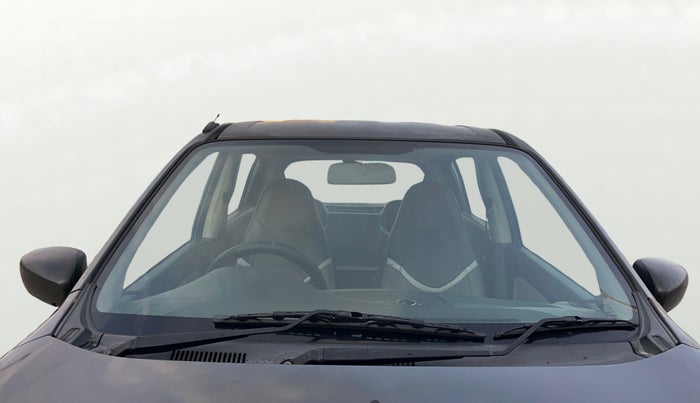 2015 Maruti Alto K10 VXI, Petrol, Manual, 72,904 km, Front Windshield