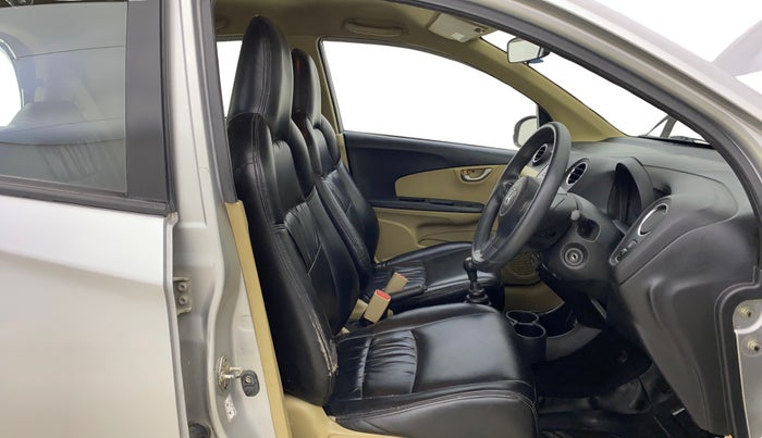 2015 Honda Brio VX MT, Petrol, Manual, 34,031 km, Right Side Front Door Cabin