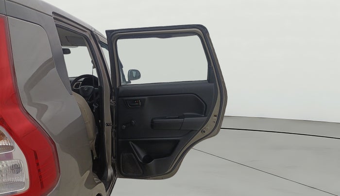 2021 Maruti New Wagon-R LXI CNG (O) 1.0, CNG, Manual, 38,897 km, RHS Rear Door