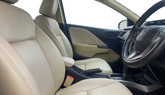 2015 Honda City 1.5L I-VTEC SV CVT, Petrol, Automatic, 1,07,354 km, Right Side Front Door Cabin