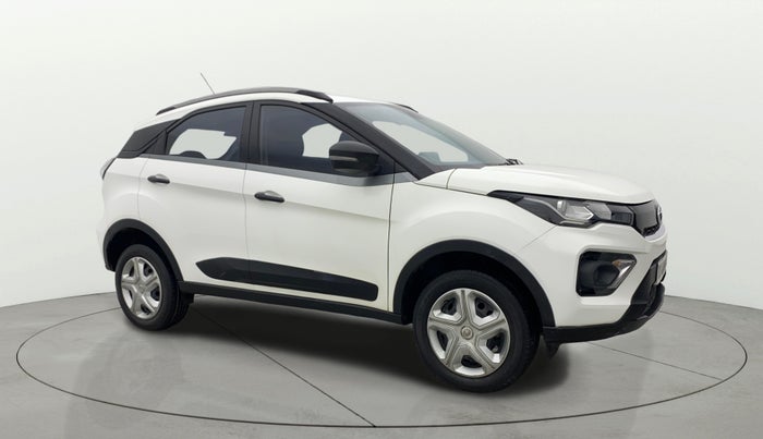 2022 Tata NEXON XM SUNROOF PETROL, Petrol, Manual, 55,868 km, SRP