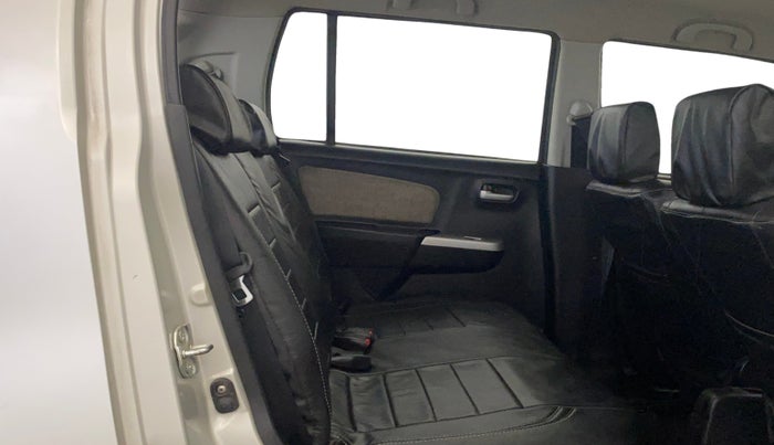 2014 Maruti Wagon R 1.0 VXI, Petrol, Manual, 26,944 km, Right Side Rear Door Cabin