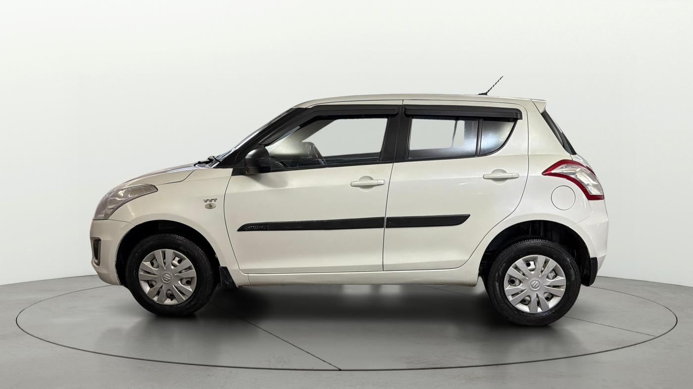 2017 Maruti Swift LXI (O), Petrol, Manual, 31,576 km, Left Side