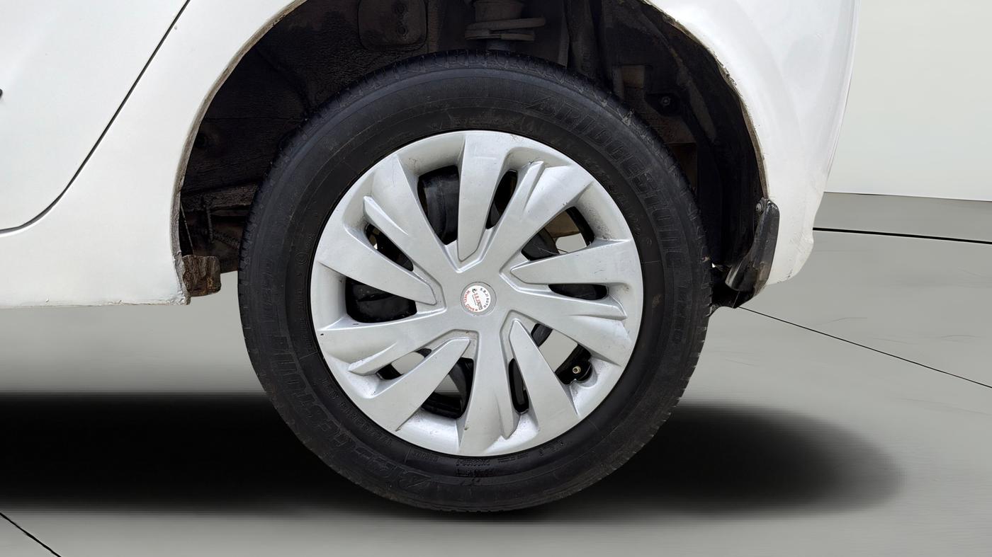 2022 Tata Tiago XZ PLUS CNG, CNG, Manual, 54,783 km, Left Rear Wheel