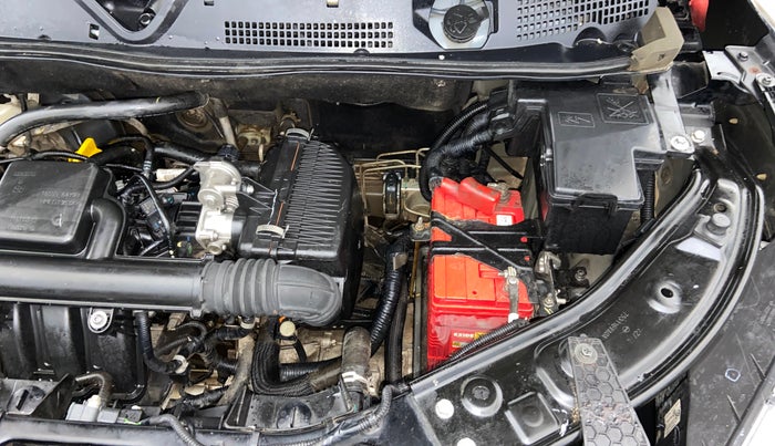 2022 Nissan MAGNITE XV RED EDITION, Petrol, Manual, 65,931 km, Engine View - Left