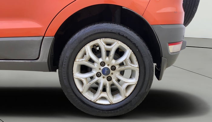 2016 Ford Ecosport TITANIUM 1.5L DIESEL, Diesel, Manual, 1,09,315 km, Left Rear Wheel