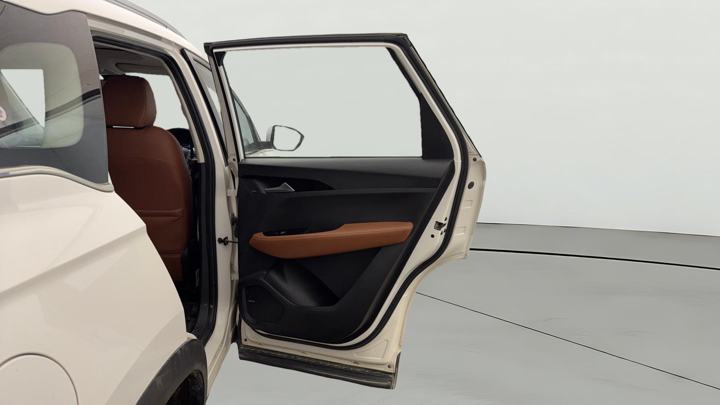 2020 MG HECTOR PLUS Sharp Pro 1.5 Turbo Petrol CVT 6 STR, Petrol, Automatic, 85,004 km, RHS Rear Door