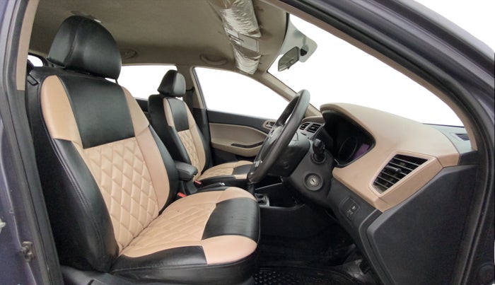 2018 Hyundai Elite i20 ASTA 1.2, Petrol, Manual, 57,097 km, Right Side Front Door Cabin