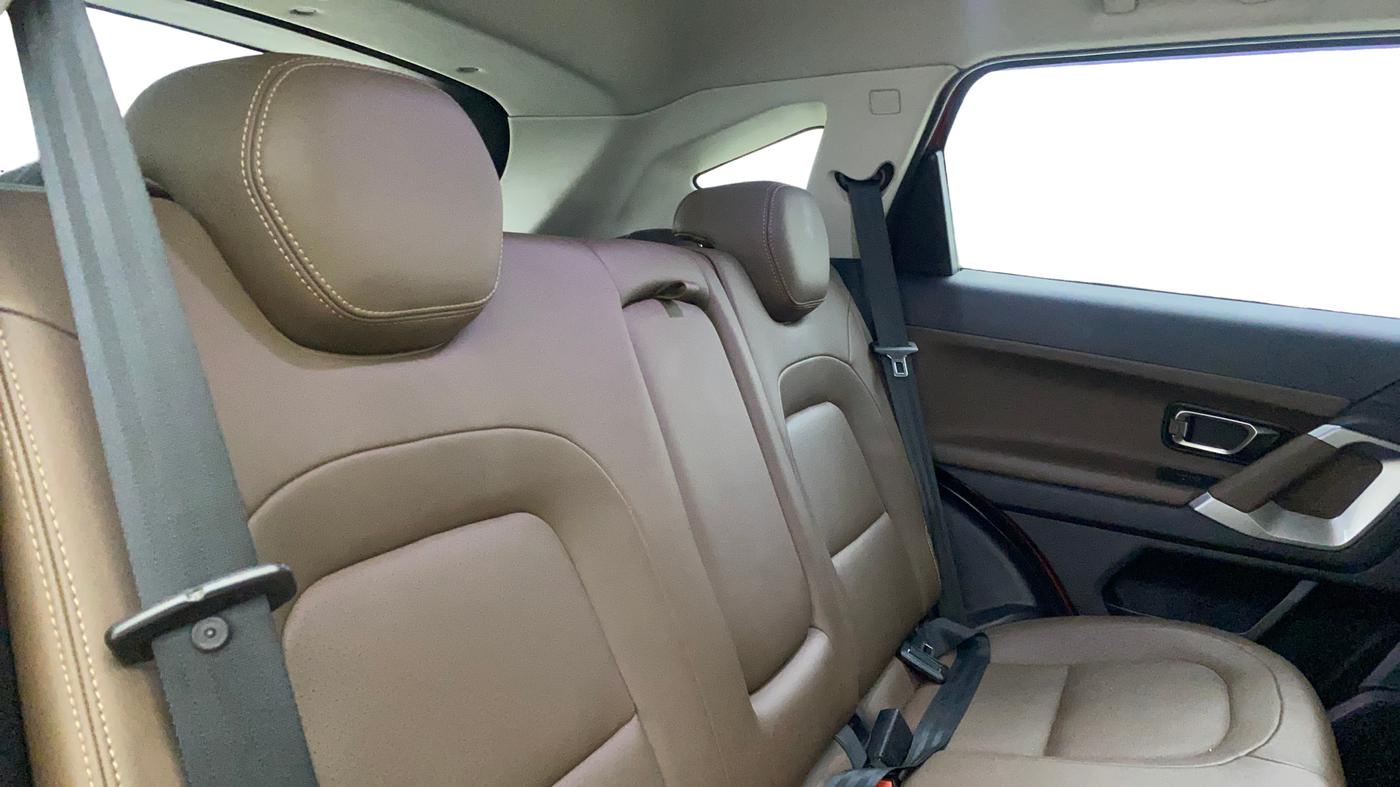 2020 Tata Harrier XZA 2.0L, Diesel, Automatic, 52,353 km, Right Side Rear Door Cabin